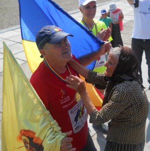 Impreuna cu mama mea la Maratonul "Pe aici nu se trece", Marasesti, 6 august 2012